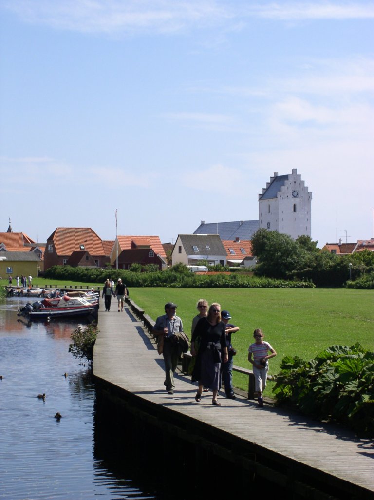 Ibsen i Sæby - Sæby kirke.jpg