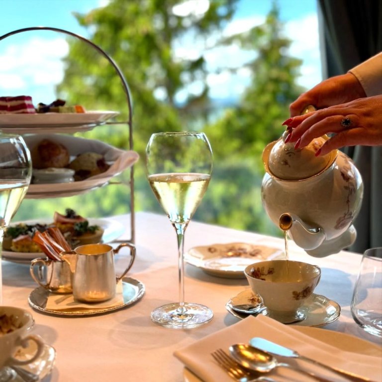 Afternoon tea new 2xx.jpg